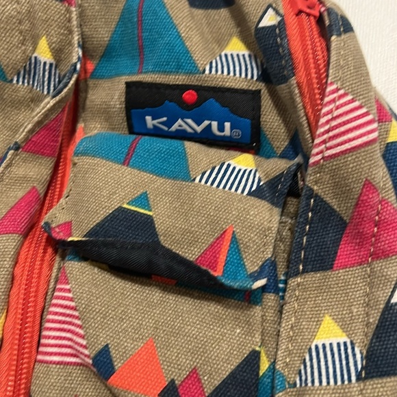 Kavu Sling Backpack - Picture 2 of 9